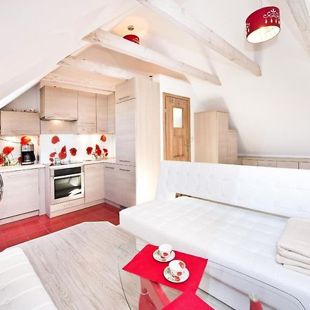 Dwupoziomowy Stylowy Apartament Przy Centrum Gdyni, Niedaleko Morza กดิเนีย ภายนอก รูปภาพ