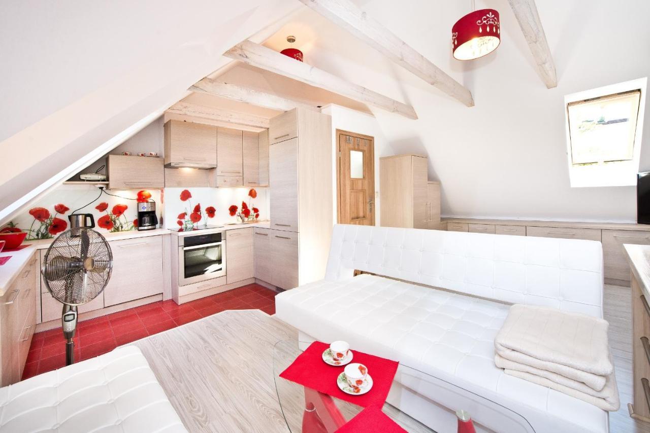 Dwupoziomowy Stylowy Apartament Przy Centrum Gdyni, Niedaleko Morza กดิเนีย ภายนอก รูปภาพ
