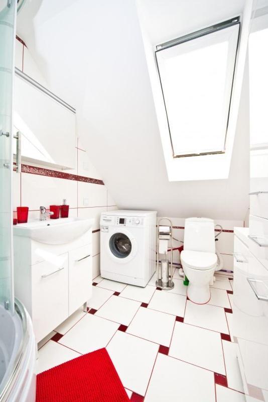 Dwupoziomowy Stylowy Apartament Przy Centrum Gdyni, Niedaleko Morza กดิเนีย ภายนอก รูปภาพ